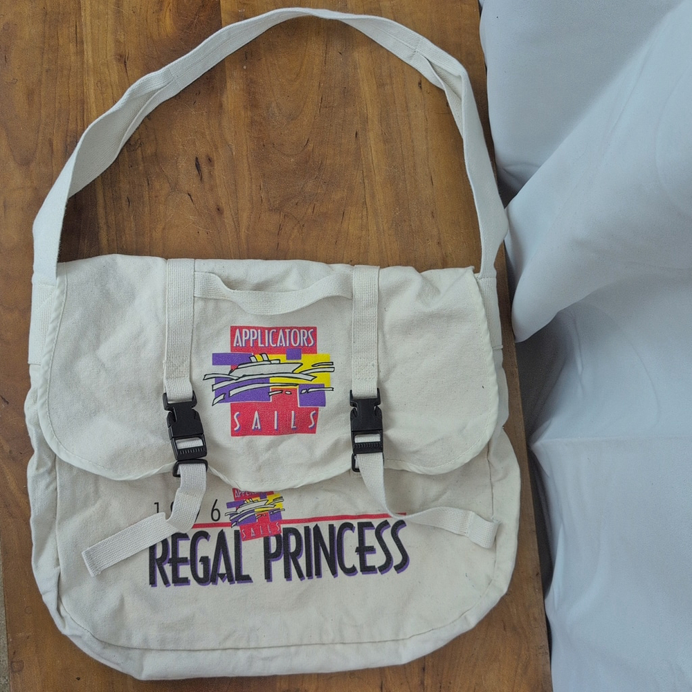 1996 Regal Princess Canvas messenger style shoulder bag
